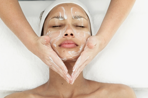 Glow Getter Facial banner